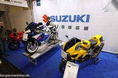 20130918214802-790e61cd-me